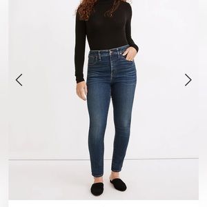 Madewell Curvy High-Rise Skinny Jeans in Lanette Wash